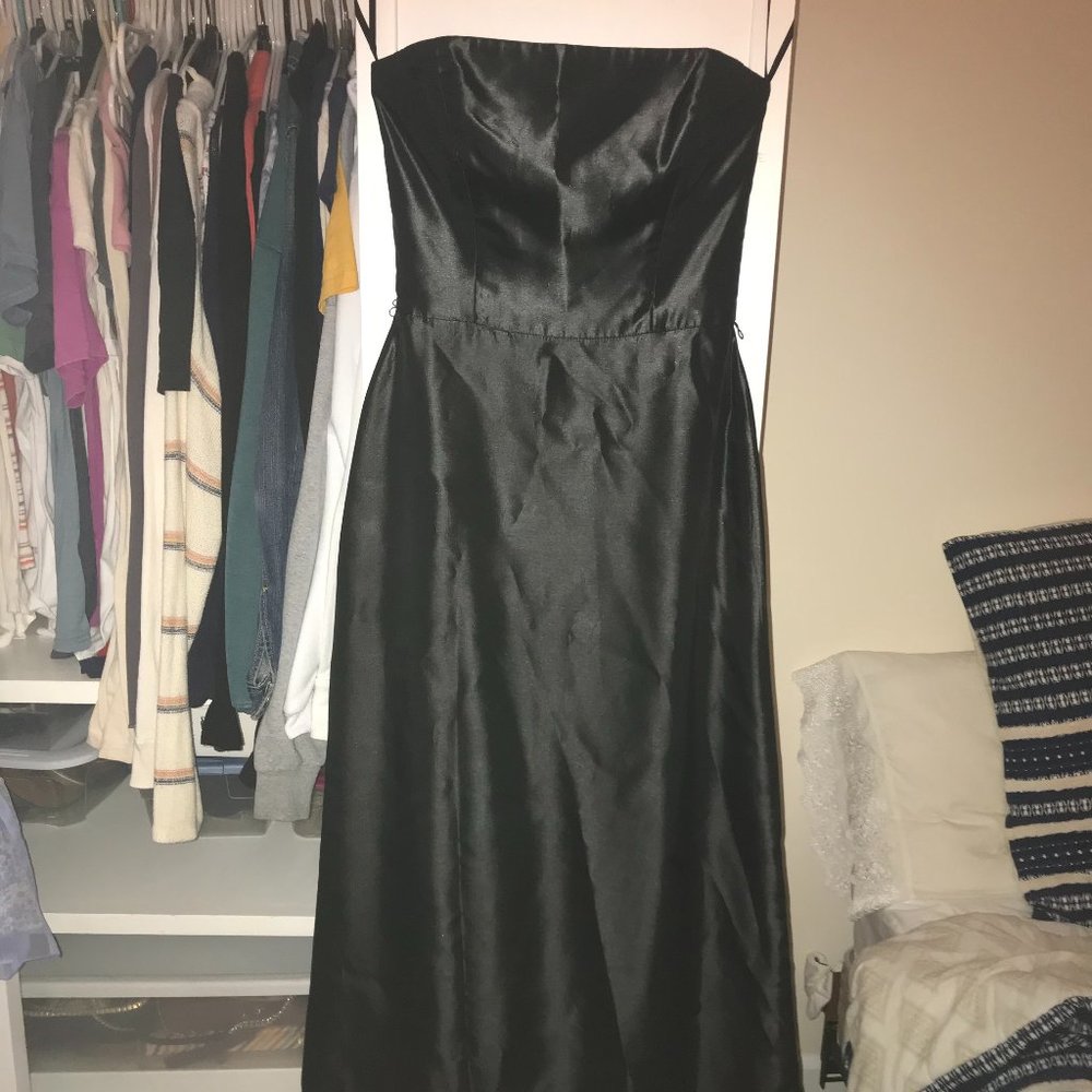 Lazaro Size 10 Black Strapless Evening Gown (NWOT)